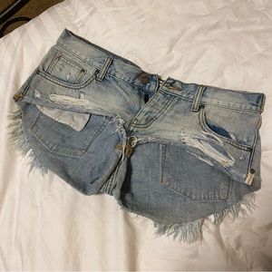 ONE X TEASPOON denim shorts